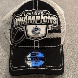 Canucks New Era Black and White 2011 Western Conference Champions Hat
